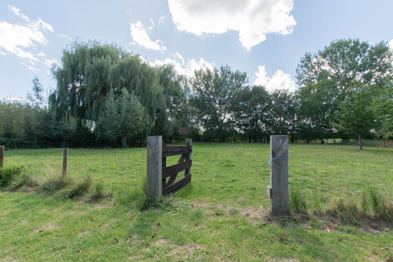 Landelijk Gelegen Familieboerderij Villa Oudelande Kültér fotó